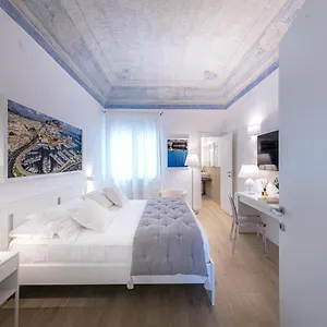 Apartment La Home42, Palermo
